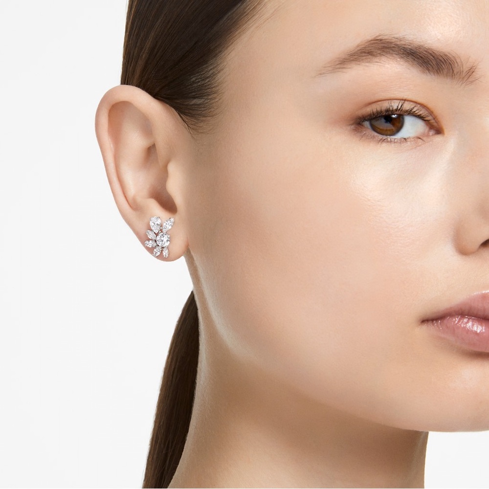 Swarovski Mesmera stud earrings as seen on Ariana Grande NWT - Picture 5 of 8
